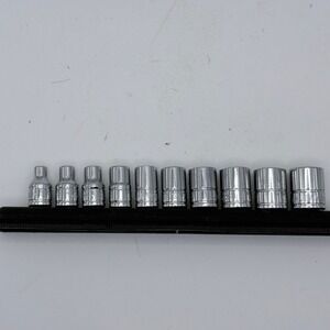 Husky Socket Set 1/4 Drive Silver 10pc Metric 4mm-13mm 6-Point Shallow Rail